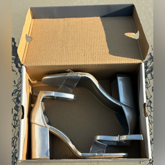 Worthington Women’s Heels Size 6.5M - Picture 11 of 11